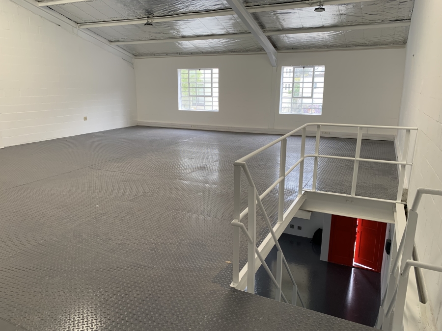 To Let commercial Property for Rent in Gardens Western Cape